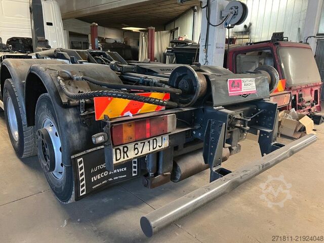 Ruloninė konteinerinė savivartis SCANIA SCANIA CV420 USATO SCARRABILE