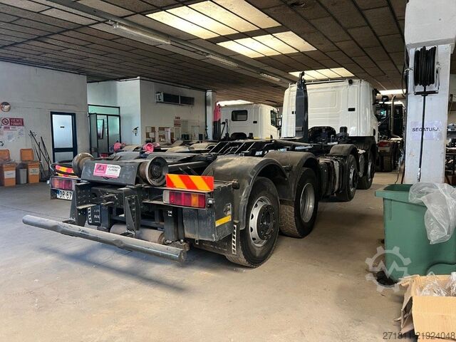 Ruloninė konteinerinė savivartis SCANIA SCANIA CV420 USATO SCARRABILE