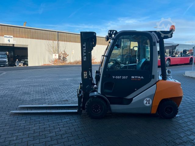 Фронтальный погрузчик-вилочный STILL RX70-30 / Triplex: 4.60m / nur 568h / SS / Waage