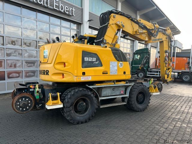 Колёсный экскаватор LIEBHERR A922 Rail Litronic / 8.277h / Bahnzulassung 2030