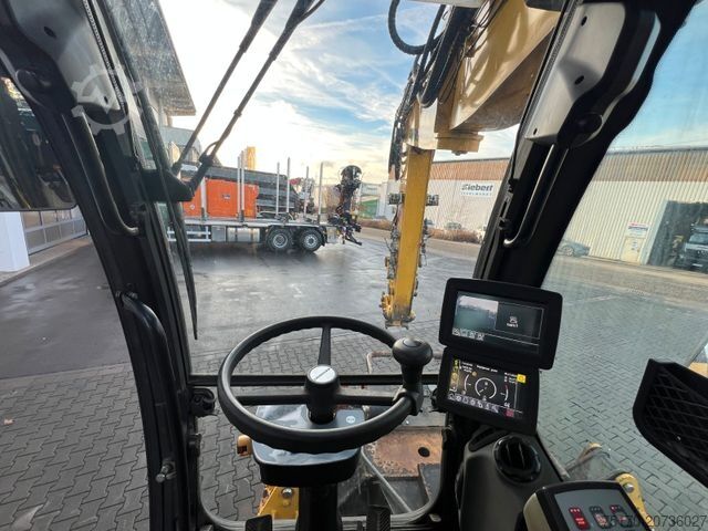 Колёсный экскаватор LIEBHERR A922 Rail Litronic / 8.277h / Bahnzulassung 2030