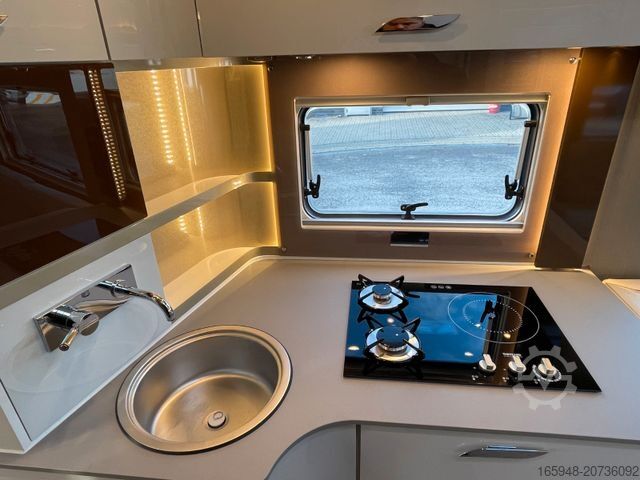 Entegre karavan BÜRSTNER Elegance SLC I 920 G*Bestand*Automatik*Luxus**
