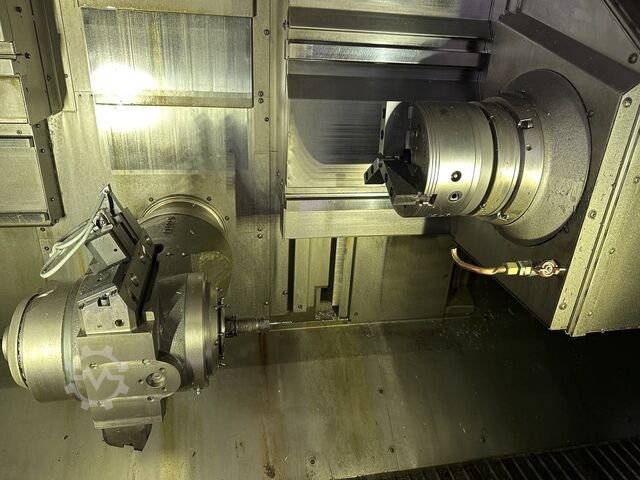 Centro de torneado y fresado CNC Index R 200