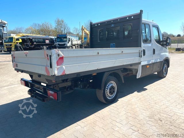 Furgoneta pick-up IVECO Daily 35S12 Pritsche / Doka / AHK / 1. Hand!