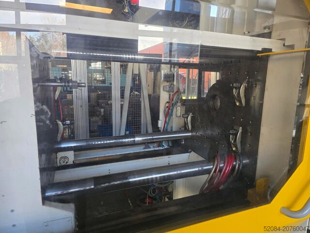 Mašina za brizganje Sumitomo DEMAG 200/560-320