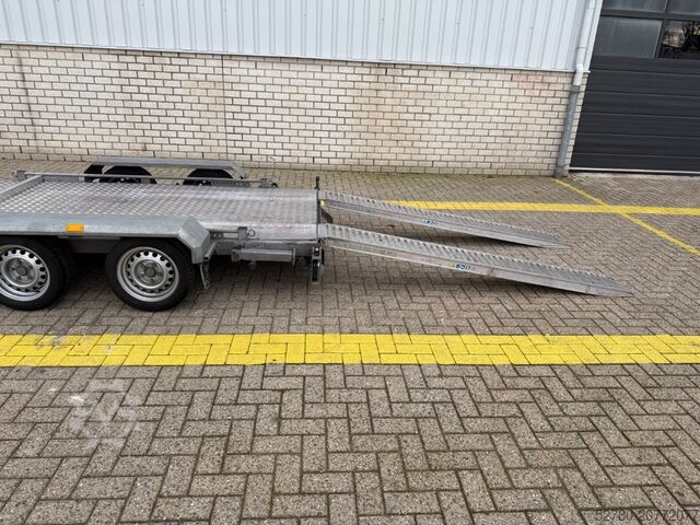 Platformă de lucru telescopică articulată Platform Basket Spider 15.75 pro