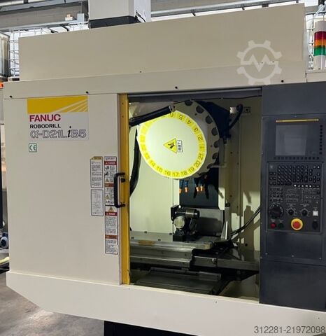 Vertikālais apstrādes centrs FANUC ROBODRILL α-D21LiB5