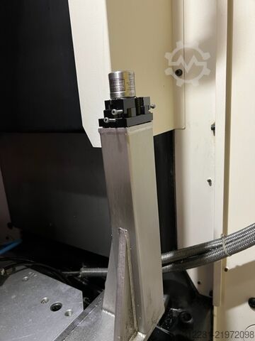Vertikālais apstrādes centrs FANUC ROBODRILL α-D21LiB5