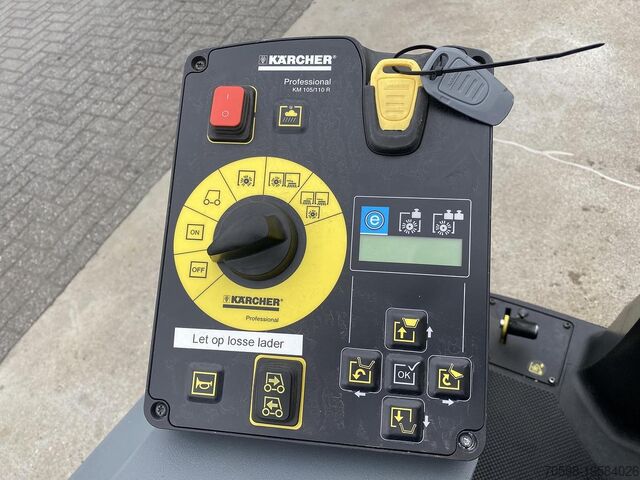 2015 Karcher KM 105/110 R Bp, sóparvél, háfloðari Karcher KM 105/110 R Bp, Veegmachine, hoogkieper