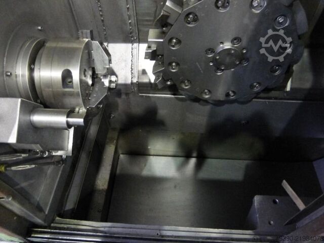 CNC струг с управление Fanuc Mate TS, с мощен патрон BERG Ø 200 mm и 12-позиционен инструментален ре GILDEMEISTER GD 160