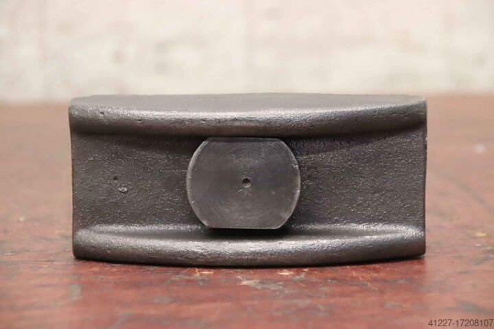 Spodnji okvir unbekannt Spannbreite 141 mm