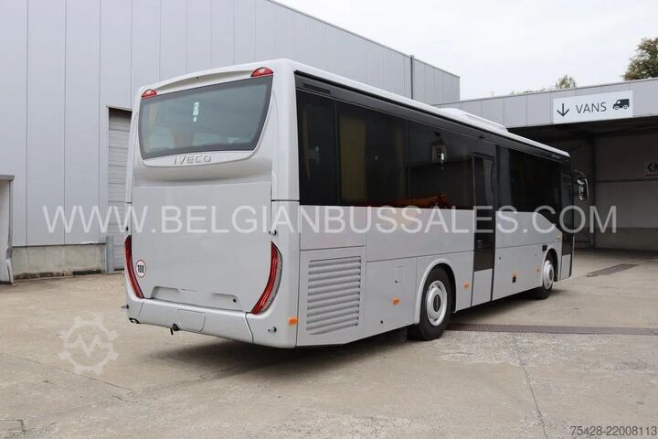 Intercitybuss Iveco Crossway 10.8m Line HV / 3-point seat belt / NEW!!