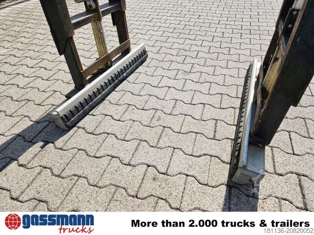 جرثقیل نصبشده روی کامیون H 332V-1100 Palettenzange