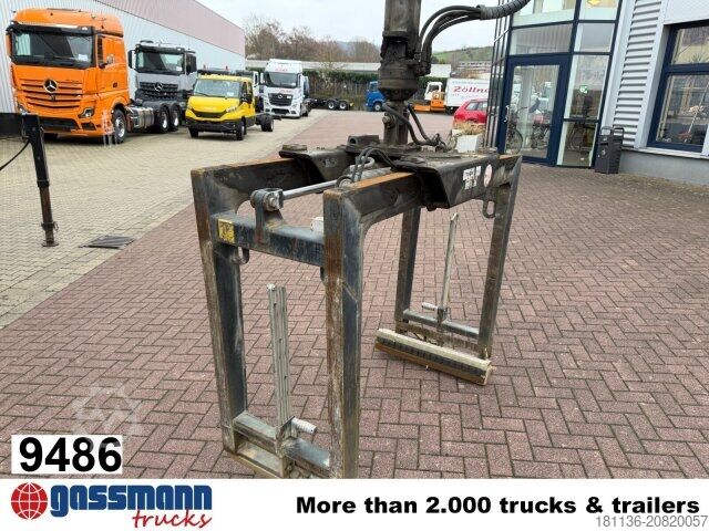 جرثقیل نصبشده روی کامیون Kinshofer 332-V-1100 Palettenzange