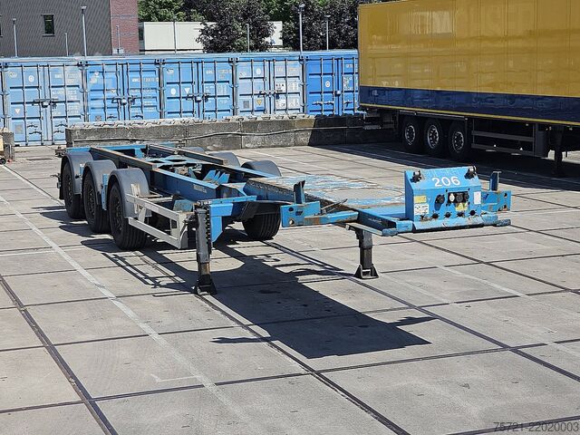 Transport av containrar RENDERS CHASSIS PORTMASTER