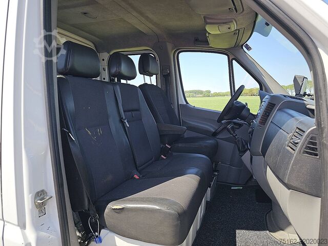 垃圾车 MERCEDES-BENZ SPRINTER 513