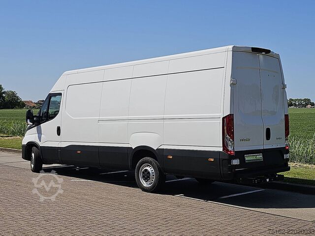 Xe ga mui cao IVECO DAILY 35S18 ac automaat EURO6
