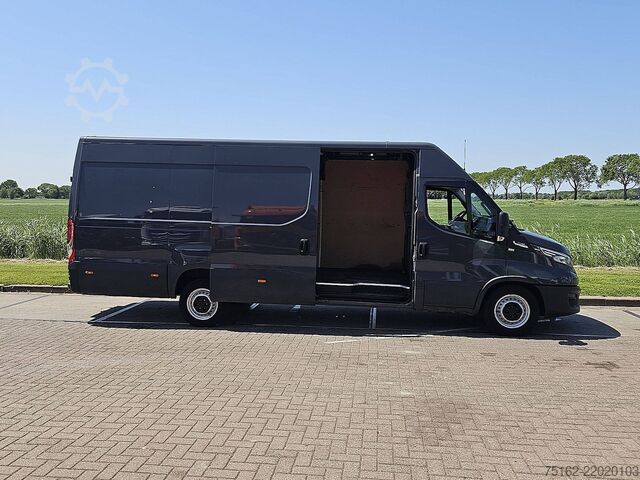 Xe ga mui cao IVECO DAILY 35S18 L4H2 3.0Ltr Automaat