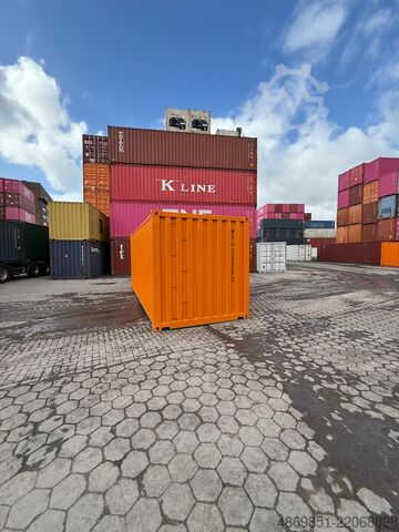 מכולת מיכל  20DV Tankcontainer mit 25700 L Kessel