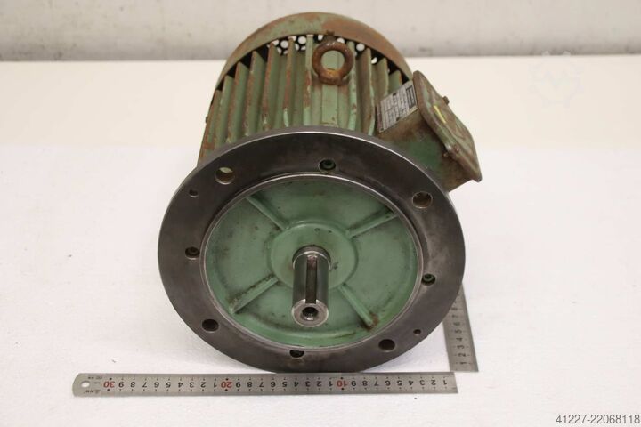 Motore elettrico 3 kW 1430 giri/min VEM KR 112 1/4