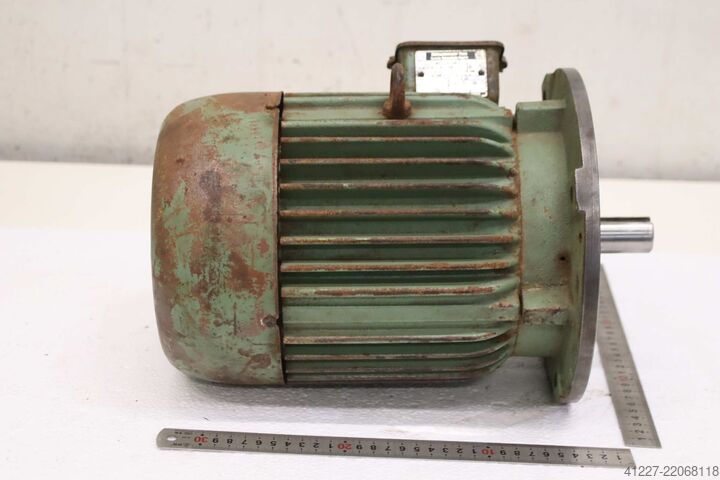Motore elettrico 3 kW 1430 giri/min VEM KR 112 1/4