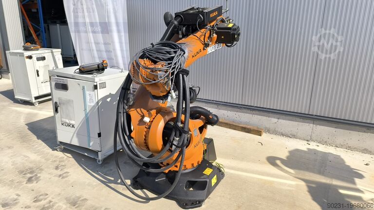 Pramoninis robotas KUKA KRC4 KR 180 R2900 PRIME REFURBISHED