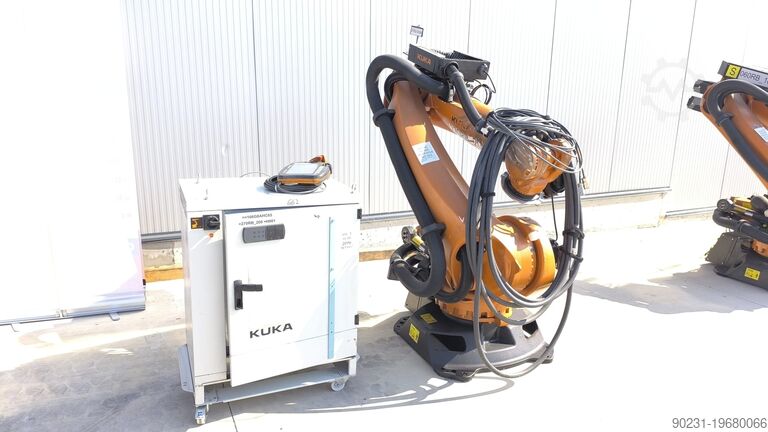 Pramoninis robotas KUKA KRC4 KR 180 R2900 PRIME REFURBISHED