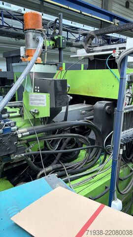 เครื่องฉีดขึ้นรูป ENGEL VC1800/400