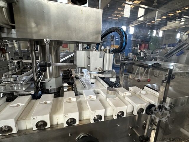 Máquina de dosagem e enchimento DOSITECNO MONOBLOC DZPN/DRC