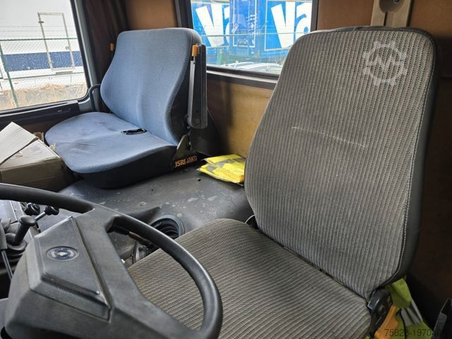 Wrecker SCANIA mit  Schiebeplateau Fiault + 2x Seilwinde