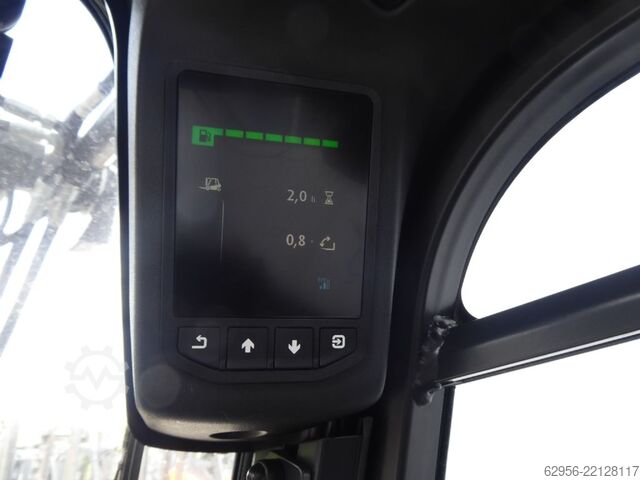 Electric 4-wheel forklift Linde XI16PH-01