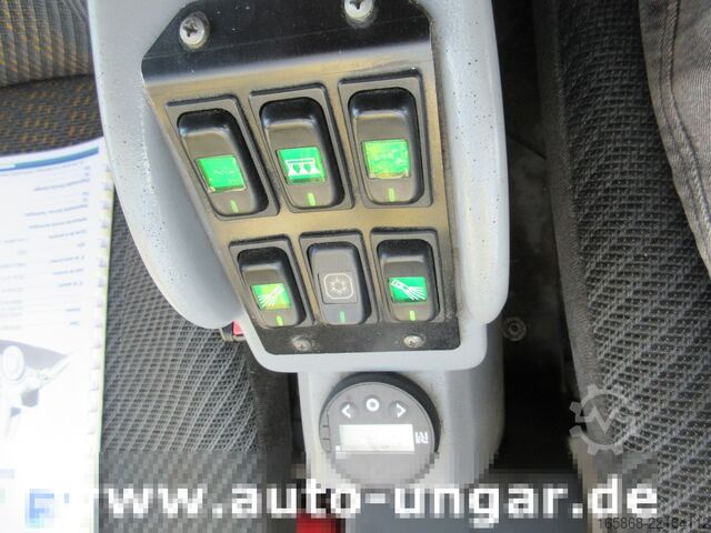 Barredora de calzadas Multicar Tremo X56 CMAR Hybre 2000 EU5  Allrad