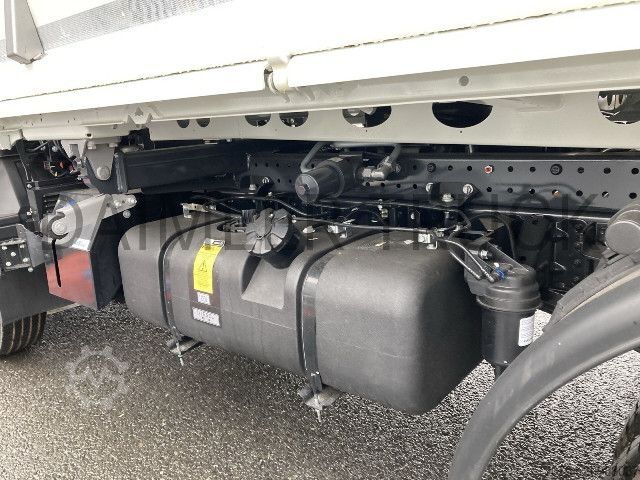 Dreiseitenkipper FUSO Mitsubishi Canter 7C18 Meiller Kipper TRIGENIUS AH