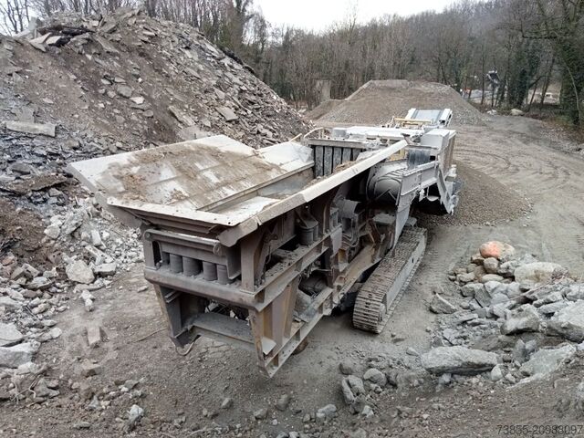 คั้น Keestrack R5 Impact