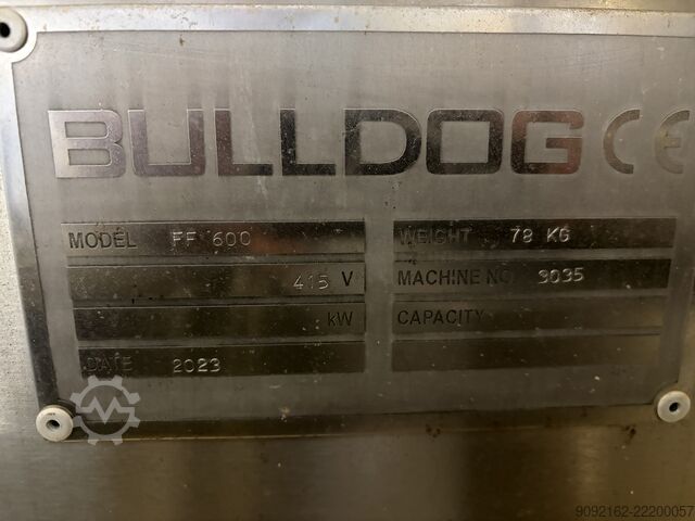 Fritura de patatas cortadas y similares FoodMAC International Ltd BULLDOG 6000/600 Electric Fryer