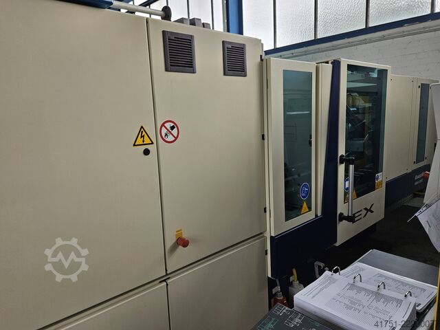 เครื่องฉีดขึ้นรูป KraussMaffei KM 80-380 EX