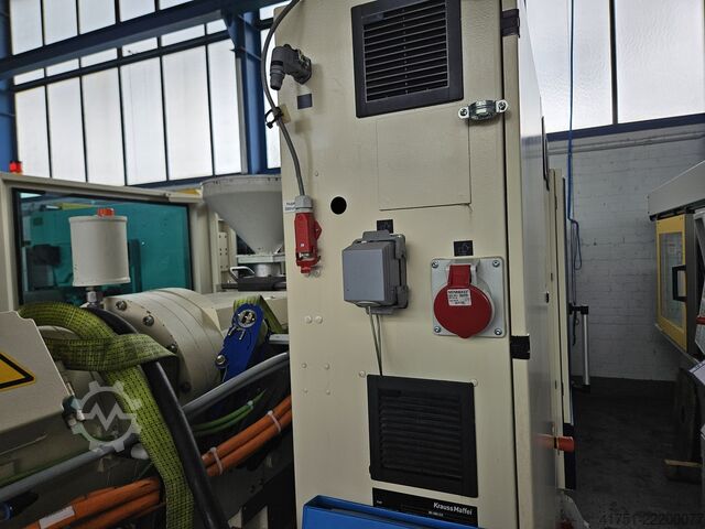 เครื่องฉีดขึ้นรูป KraussMaffei KM 80-380 EX