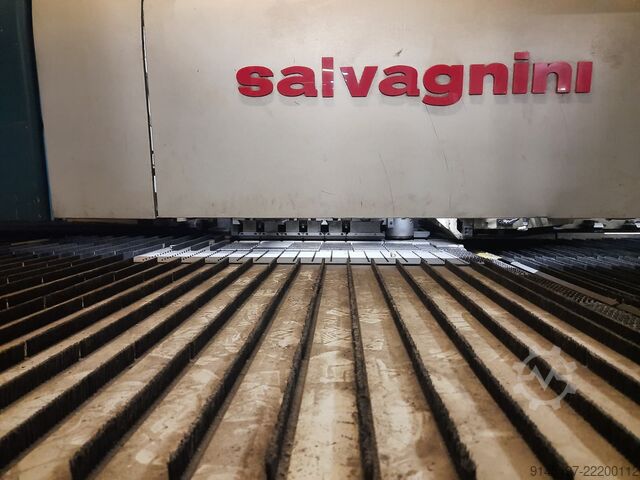 Sheet metal processing center Salvagnini P4-2512