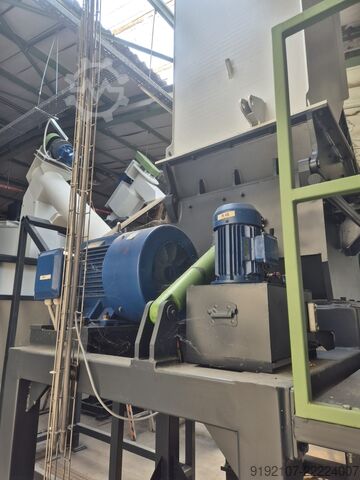 Línea de reciclaje de botellas PET ZHANGJIAGANG LONHAM MACHINERY T CO., LTD GTE-95B