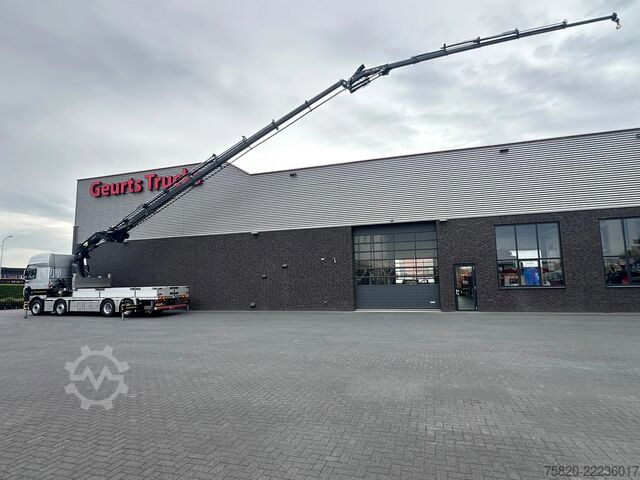 Kamion sa kranom DAF XF 530 8X2+HIAB 1055E-8+JIB 150X-6 KRAAN/KRAN/C...