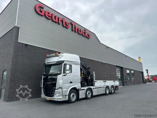 Kamion sa kranom DAF XF 530 8X2+HIAB 1055E-8+JIB 150X-6 KRAAN/KRAN/C...