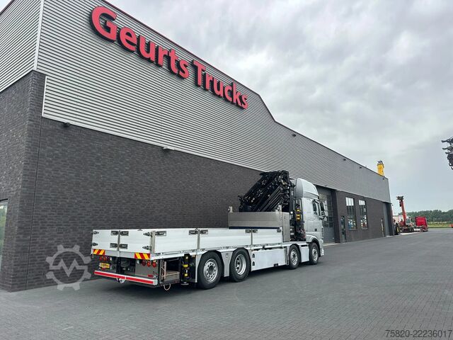 Kamion sa kranom DAF XF 530 8X2+HIAB 1055E-8+JIB 150X-6 KRAAN/KRAN/C...
