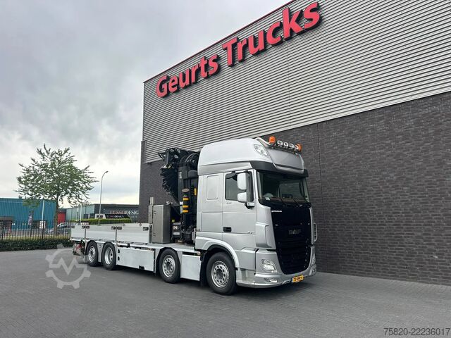 Kamion sa kranom DAF XF 530 8X2+HIAB 1055E-8+JIB 150X-6 KRAAN/KRAN/C...