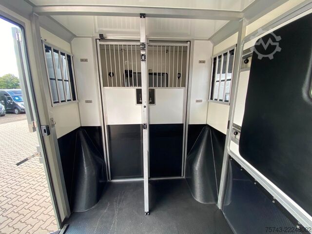 รถขนส่งปศุสัตว์ OPEL Movano AKX 3 Sitzer Haras Automatik Sonderaktion