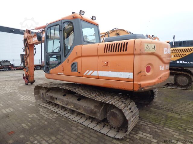 Hydrauliczna koparka gąsienicowa DOOSAN DX180LC