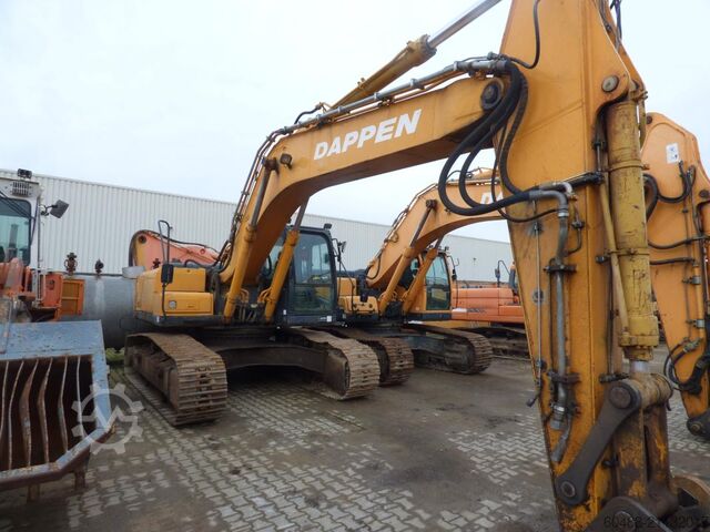 Hydrauliczna koparka gąsienicowa HYUNDAI ROBEX 290LC-7A