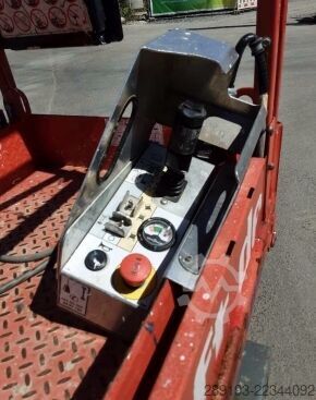 ножичен подемник Skyjack SJ III 3219 Elektro 7,79 m