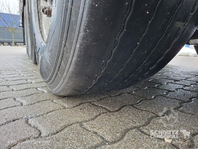 Открытый полуприцеп с тентом Krone Curtainsider Dropside