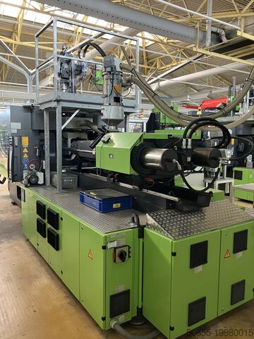 Mašina za brizganje plastike uključujući Yaskawa robota ENGEL Bj 2011 2K VC 2550H 80V 400 Combi Stunden 32000