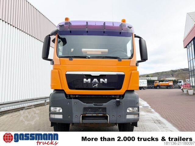 विशेष प्रयोजन ट्रक MAN TGS 33.440 6x6 BB, Stahlmulde ca. 8m³, hydr.